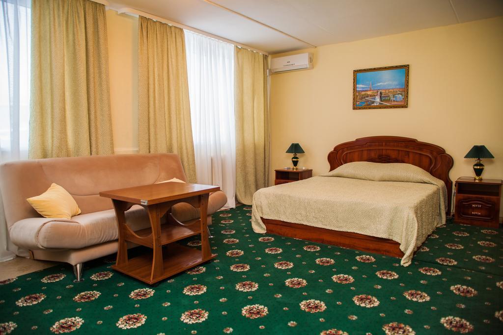Severnye Zori Hotel Cherepovets Extérieur photo